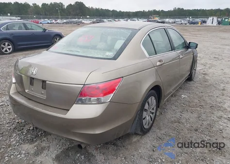 2009 Honda Accord 2.4 Lx z USA, uszkodzony, nr VIN 1HGCP26369A014189
